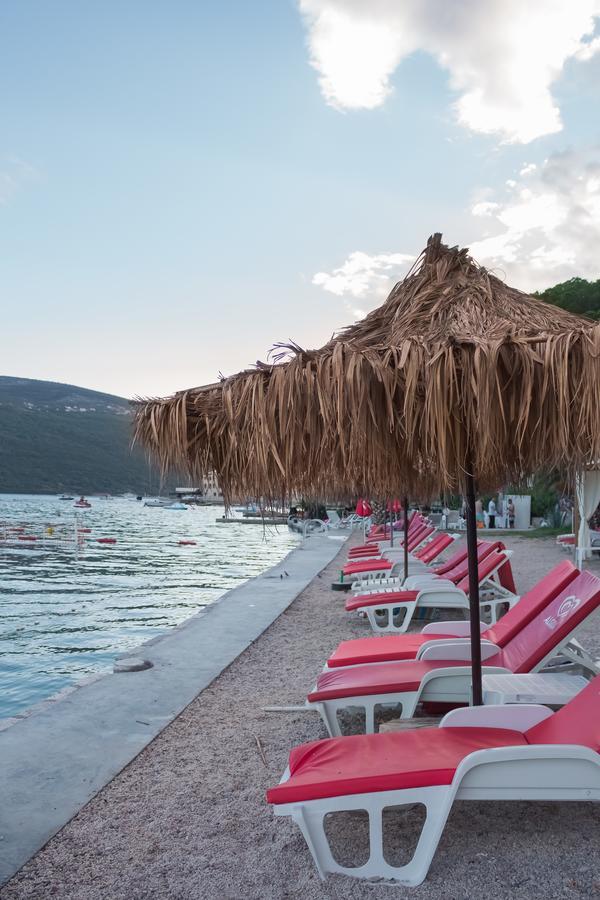 Apartment Soleada Vida Herceg Novi Exteriör bild
